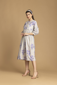 High Quality Beige Floral Printed Flared Dress Cotton Blend Dress with <b>Three</b>-Quarter Sleeves for Women for Export Selling Price - Product Image 5
