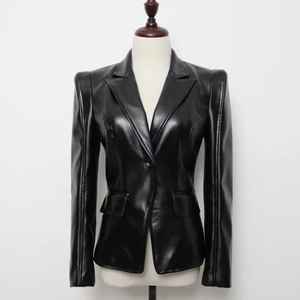 Blazer en cuir classique pour femme : Durabilité intemporelle, élégance raffinée, finition mate et brillante - Product Image 6