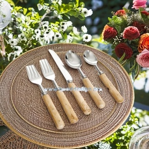 Lot de 5 couverts de mariage en acier inoxydable avec poignée en os blanc naturel - Product Image 3