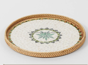 Plateau de service artisanal en bois naturel avec incrustation florale en nacre pour la maison, les restaurants et les hôtels - Product Image 2
