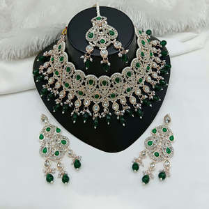 Jewelemarket Fashion Jewelry Set Sparkle Austrian Stone Pearl and Beads Designer Choker Necklace 10575416BLP - Product Image 5