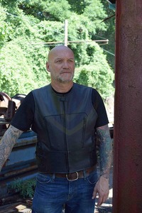 <b>Motorcycle</b> Casual Leather Vest Winter Plaid Waterproof Windproof Breathable Custom Design for Men Leather Vest - Product Image 5