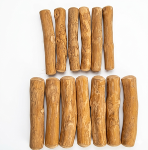 Juguete Masticable para Perros de Madera de Café 100% Natural, Ayuda a Reducir la Placa, el Sarro y el Mal Aliento - Product Image 1