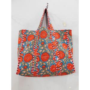 <b>Boho</b> Cotton Quilted Flower Print Tote <b>Bag</b> Handmade Zipper Closure Women's Beach Travel Spring Summer Autumn Winter Reusable - Product Image 1