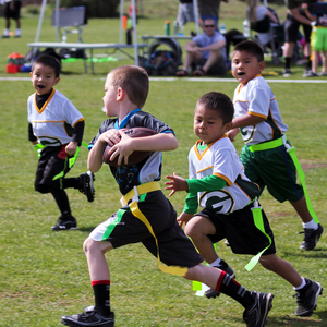 Custom Quick-<b>Down</b> Release POP Football Flag Gear for Sports Teams' Training & Competition Event Usage Scenarios - Product Image 6