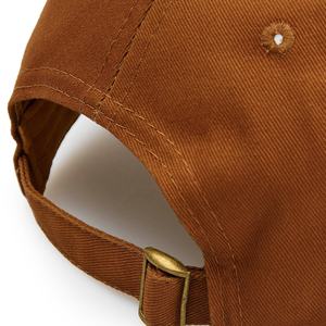 Gorra de Béisbol Bordada al por Mayor con Correa Metálica Ajustable en la Parte Trasera, Gorra 100% Algodón para Protección Solar en Verano - Product Image 3