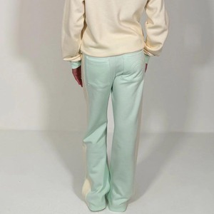 Custom Outfits Manufacturer Cotton Tracksuit Set Two Piece <b>Cropped</b> <b>Zip</b> <b>up</b> Hoodie and Sweatpants Set Sports Tracksuits for Women - Product Image 2