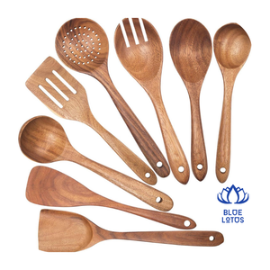 Juego de Cucharas de Madera de Primera Calidad - Utensilios de Cocina con Mango Largo - OEM Disponible - Product Image 1