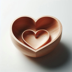 2024 Cadeau de Noël Meilleur vendeur Bol jetable en forme de coeur en bois - Product Image 2