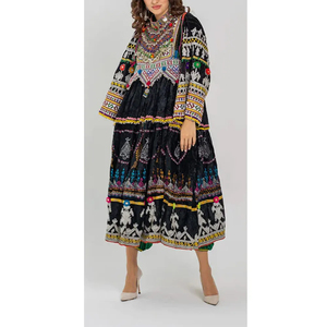 Vente en gros de robes afghanes Kuchi, tissu de qualité supérieure, broderie, patchwork, design long jusqu'au sol, motif naturel, robe afghane - Product Image 5