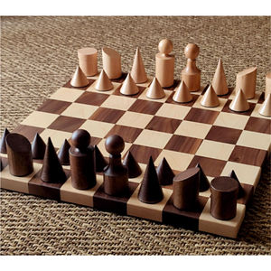 Jeu d'échecs en bois moderne personnalisé en usine, pièces géométriques, échiquier en bois massif minimaliste de luxe, décoration de table, jeux de société de luxe - Product Image 1