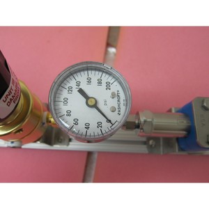 Ligne de gaz Kinetics, régulateur Tescom - Équipements et pièces semi-conductrices de renommée mondiale à la fois fiables et durables - Product Image 5