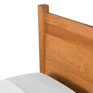 Cama clásica tamaño queen Amora hecha de madera de caoba de alta calidad con color marrón para muebles de dormitorio - Product Image 4