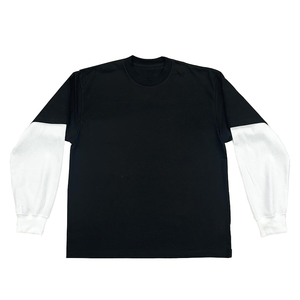 T-shirt à manches longues pour homme, noir avec manches blanches, col rond, coupe classique, tricoté, style décontracté, couleur unie, design à blocs de couleurs - Product Image 3