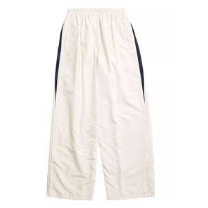 Survêtement coupe-vent personnalisé avec logo pour homme, en nylon, surdimensionné, avec fermeture éclair, pour la course à pied - Product Image 4