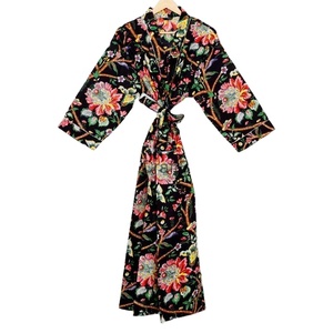 Robe longue en coton à imprimé floral de luxe unisexe style Kimono Peignoir de qualité supérieure Vêtements de nuit thermiques Vente en gros Kimono confortable pour le printemps - Product Image 1