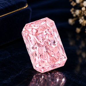 Diamant rose vif fantaisie cultivé en laboratoire, taille radiant, certifié IGI, 3,16 carats, CRAFTED CARBON, pour la fabrication de bijoux - Product Image 3
