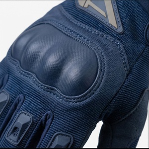 Gants de moto personnalisés pour hommes, protection complète des doigts, en PU, coupe-vent, accessoires de haute qualité, modèle haut de gamme - Product Image 4