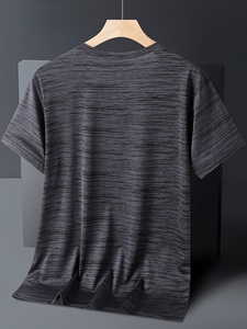 T-shirt en polyester pour homme, confort quotidien, léger, manches courtes, col rond, tissu doux et respirant, coupe classique, style décontracté - Product Image 4