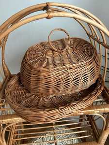 Light Brown Handmade Rattan <b>Basket</b> <b>Storage</b> Stylish and Durable Perfect for Kitchen Organization and Home Food <b>Storage</b> - Product Image 2