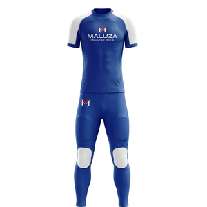 Ensemble de maillots et pantalons de football américain personnalisés en sublimation, à manches courtes, en tissu polyester respirant et à séchage rapide - Product Image 2