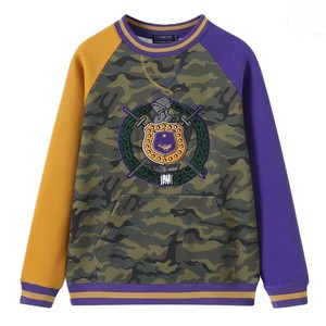 Sudadera de Hombre con Mangas Raglán y Estampado de Camuflaje, con Logotipo Bordado, Cuello Redondo, Corte Regular, Estilo Casual - Product Image 2