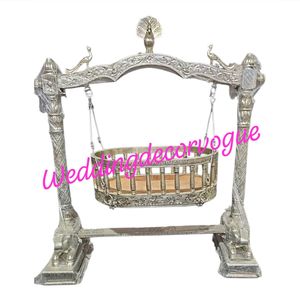 Balançoire décorative en métal pour mariage avec support sculpté en forme de paon pour balcon traditionnel, patio et décoration intérieure - Product Image 2