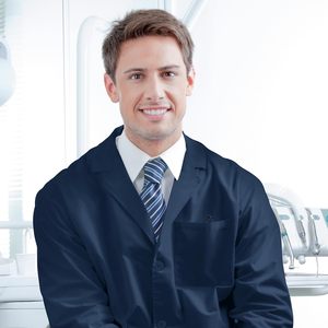 Blouse de laboratoire en jean unisexe personnalisée professionnelle Modèle A04 pour médecins, infirmières, usage hospitalier, détection d'aiguilles, fusion sans couture - Product Image 3