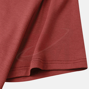 Camiseta Gráfica de Algodón Personalizada, Camiseta de Moda Casual, Ropa Urbana para un Estilo Diario Moderno, Camiseta Urbana Personalizada OEM para Hombre - Product Image 5