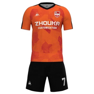 Camisetas de Fútbol Personalizadas de Fábrica, Sublimación Personalizada, Logotipo Personalizado, Transpirables, de Secado Rápido, Cuello en V, Manga Corta - Product Image 6
