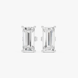 Pendientes de Diamantes Cultivados en Laboratorio con Corte Baguette Recto de 3.71CTW, Oro Amarillo de 9K, 4 Puntas, Joyería Fina al por Mayor OEM - Product Image 1