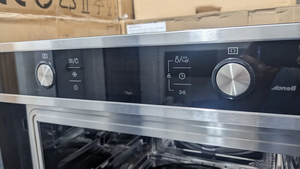 Horno de Microondas Integrado B-N-I-B A-p-e-l-s-o-n UBCM44SS.1 con Grill de Convección - Product Image 6