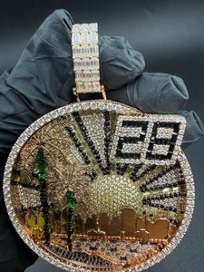 Pendentif Hip Hop personnalisé en Moissanite, motif paysage urbain avec palmiers, plaqué or et argent 925, bijoux fins, pendentifs et breloques - Product Image 2