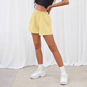 Shorts Deportivos Personalizados para Mujer, Shorts Cortos Casuales y Ajustados para Chicas y Damas con Impresión de Logotipo Personalizado - Product Image 3