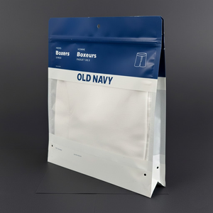 Sac à masque en film laminé conçu pour un emballage hygiénique, une fermeture sécurisée et une protection fiable des produits médicaux - Product Image 1