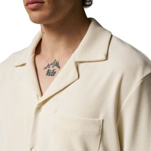 Camisa de hombre con botones, manga corta, estilo casual, corte holgado, top de verano, color beige, suministro al por mayor OEM - Product Image 4