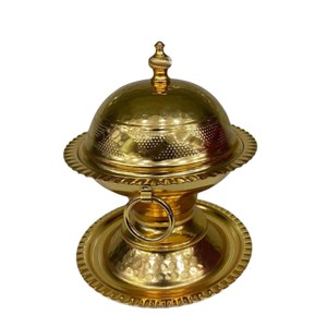 Bol à dattes classique en laiton finition argentée avec couvercle en forme de croissant de lune, vaisselle pour le Ramadan et l'Aïd, pour la décoration de la maison et des hôtels - Product Image 4