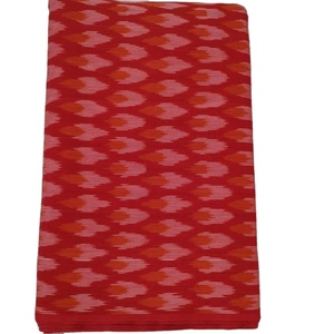 Tela de Algodón Ecológica Ikat Tradicional Tejida a Mano, Textil OEM al por Mayor, Sostenible, Suave y Duradera para Tapicería - Product Image 1