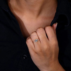 Anillo de aniversario de bodas de oro de 14 quilates para mujer, anillo de compromiso de diamante cultivado en laboratorio de corte brillante redondo, estilo de siete piedras de moda para esposa - Product Image 4