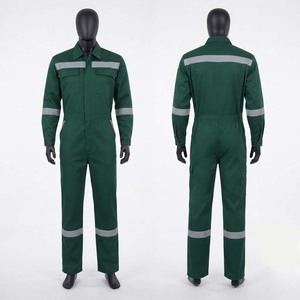 Overol de Trabajo Premium de Polialgodón Twill, 240 GSM, Verde, con Cinta Reflectante, Bolsillos Utilitarios, Logotipo Personalizado, Ropa de Trabajo Industrial, CE - Product Image 1