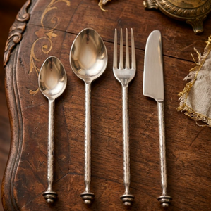 Couverts élégants et durables en acier inoxydable couleur argent, avec manche torsadé argenté, pour la maison, l'hôtel, le restaurant et les mariages, qualité 18/10. - Product Image 4