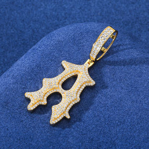Collier pendentif Uzi Iced Out plaqué or 18 carats avec moissanite, bijou unisexe style Hip Hop pour fête et cadeau - Product Image 1