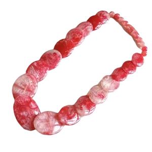 Collar con cuentas de resina hecho a mano, regalo elegante y encantador para cada ocasión especial, artesanías de resina hechas a mano - Product Image 5