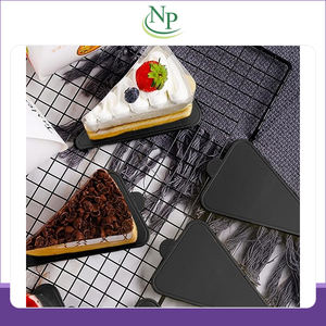 Base para Pastel Triangular de Color Negro, Resistente y Rígida, de Grado Alimenticio, a Prueba de Grasa, de Alta Calidad, para Uso en Repostería y Confección - Product Image 5