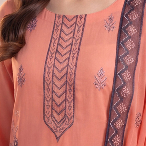 Ensemble Salwar Kameez 3 pièces pour femme, robe ethnique de fête, avec service OEM de couleur personnalisée, costume en tissu lawn brodé et cousu de haute qualité - Product Image 6