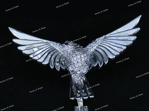Colgante de alas de ángel con número 19 personalizado, chapado en rodio, plata 925, con diamantes de moissanita, estilo hip hop, moderno y a la moda. - Product Image 3
