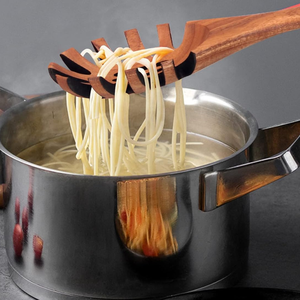 Cuchara de espagueti de madera de acacia natural al por mayor, cuchara de madera para servir alimentos, cuchara para pasta a buen precio desde Vietnam - Product Image 4