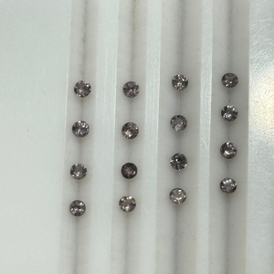 Pierre précieuse calibrée en grenat naturel à changement de couleur, taille brillante ronde, 3 mm, qualité AAA, brun à rouge, non traité, provenance Madagascar - Product Image 1