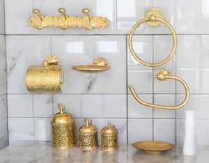 Elegante Juego de Accesorios de Baño Metálicos con Detalles Brillantes, Ecológicos y Duraderos, Diseño Moderno y Lujoso para un Toque de Glamour Diario - Product Image 2