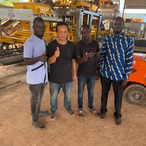 ZCJK Umweltfreundliche Blockformmaschine Produziert Automatisch Standard-Hohl- und Vollziegel QTY10-15 - Product Image 6